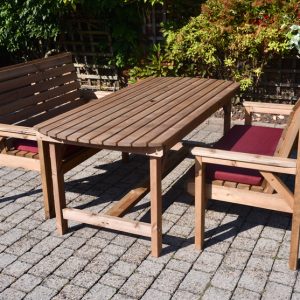 6 FT Curved Table with 2 Benches