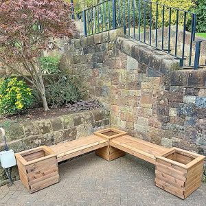 CORNER PLANTER SET WITH NO TRELLIS
